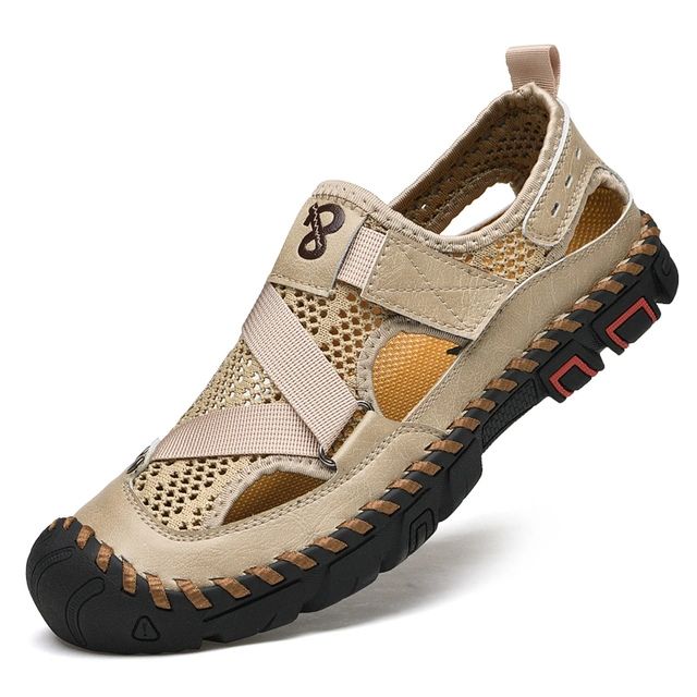 https://cdn.shopify.com/s/files/1/0748/5590/7594/files/mannen-outdoor-wandelen-zomersandalen-beige.jpg?v=1741678382