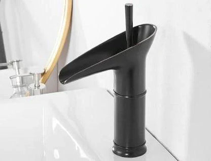 Wellen – Nostalgia Waterfall Washbasin Faucet