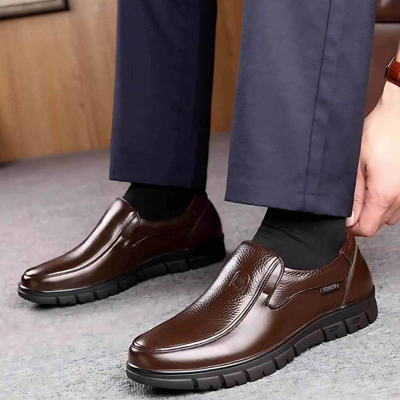 Orthopedic hiking shoes for comfort with every step