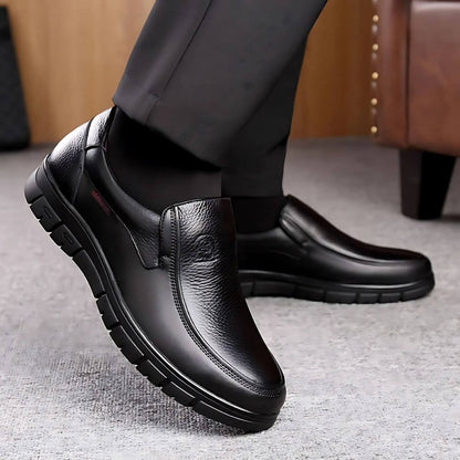 Orthopedic hiking shoes for comfort with every step