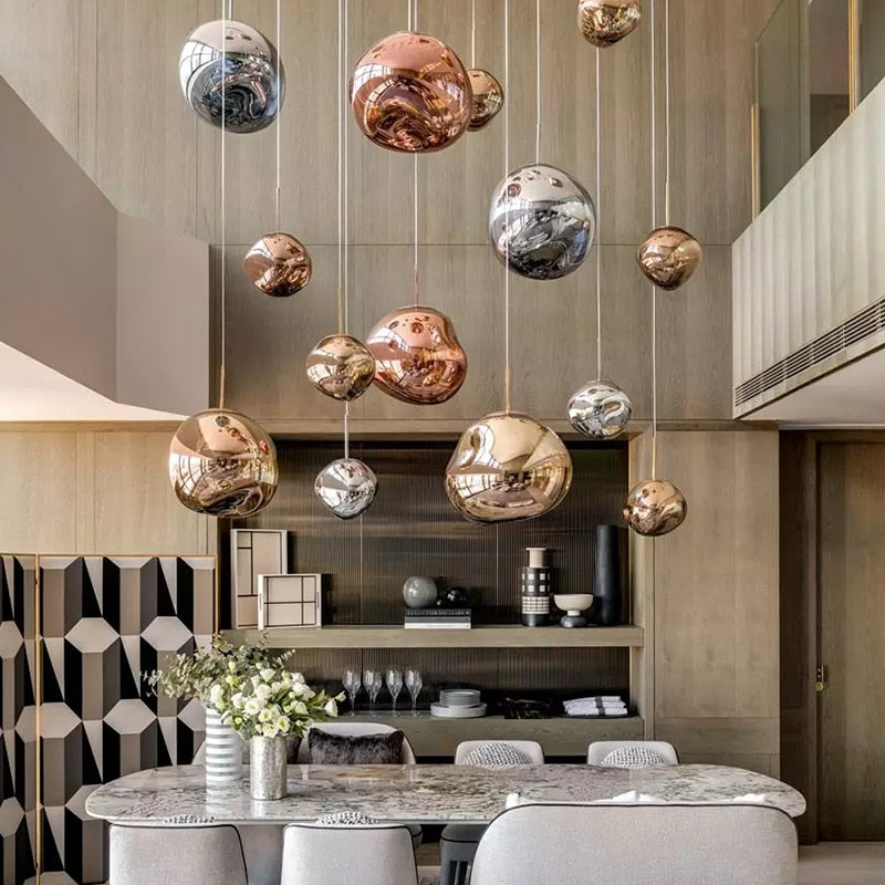 GentleGlow – Clear pendant light for a calming atmosphere