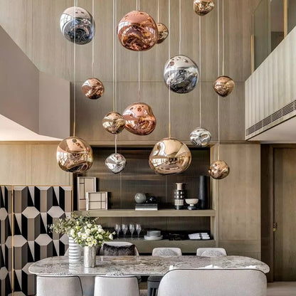 GentleGlow – Clear pendant light for a calming atmosphere