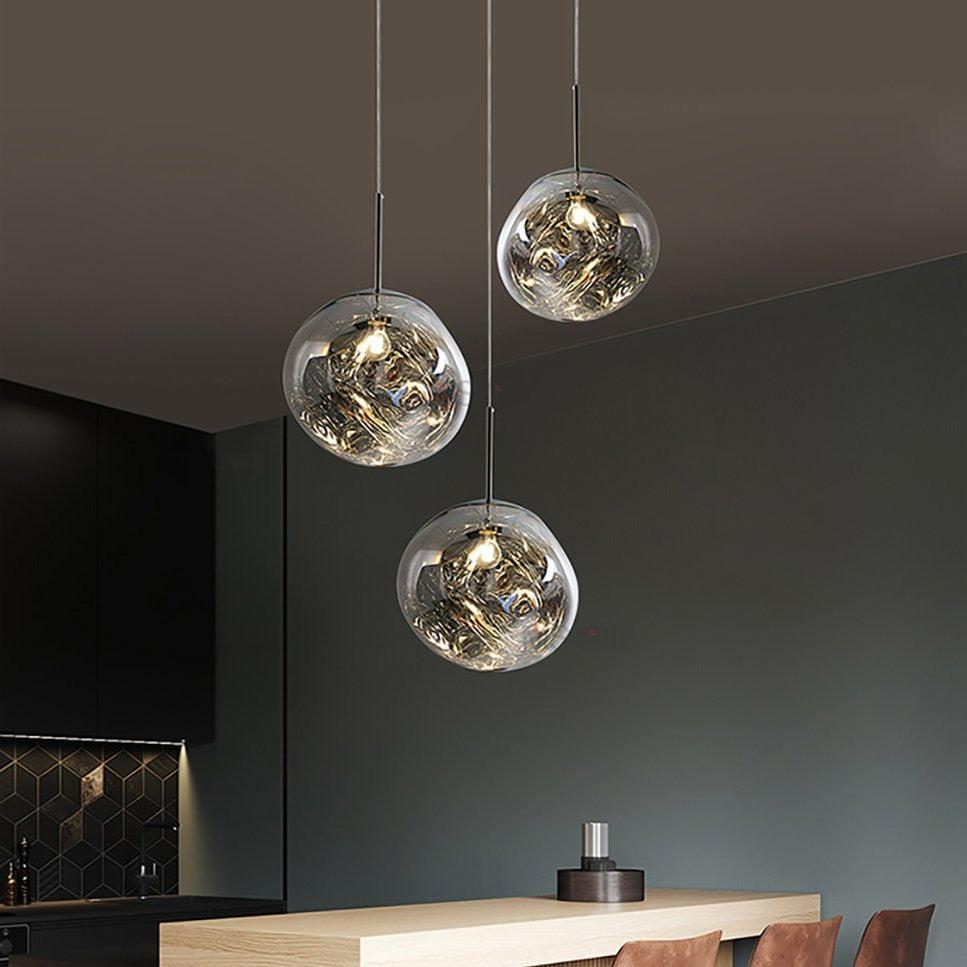 GentleGlow – Clear pendant light for a calming atmosphere