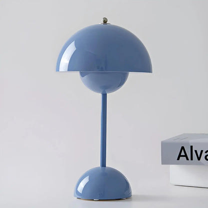 EisLicht – Modern table lamp design