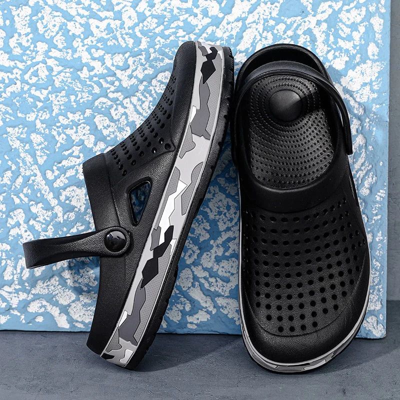 https://cdn.shopify.com/s/files/1/0748/5590/7594/files/waterdichte-sandalen-heren-zwart.jpg?v=1741938976
